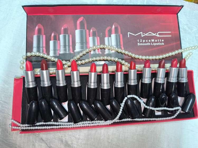 رژ لب مات 12 عددی مک MAC | رنگهای کاربردی و ماندگار