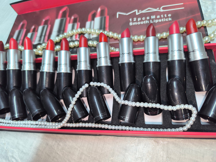 رژ لب مات 12 عددی مک MAC | رنگهای کاربردی و ماندگار