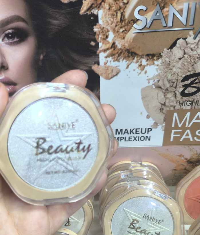 هایلایتر سانیه SANIYE Beauty
