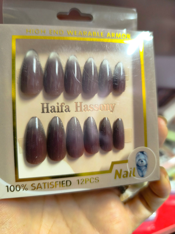 ناخن مصنوعی فانتزی و مجلسی (Press-On Nails)