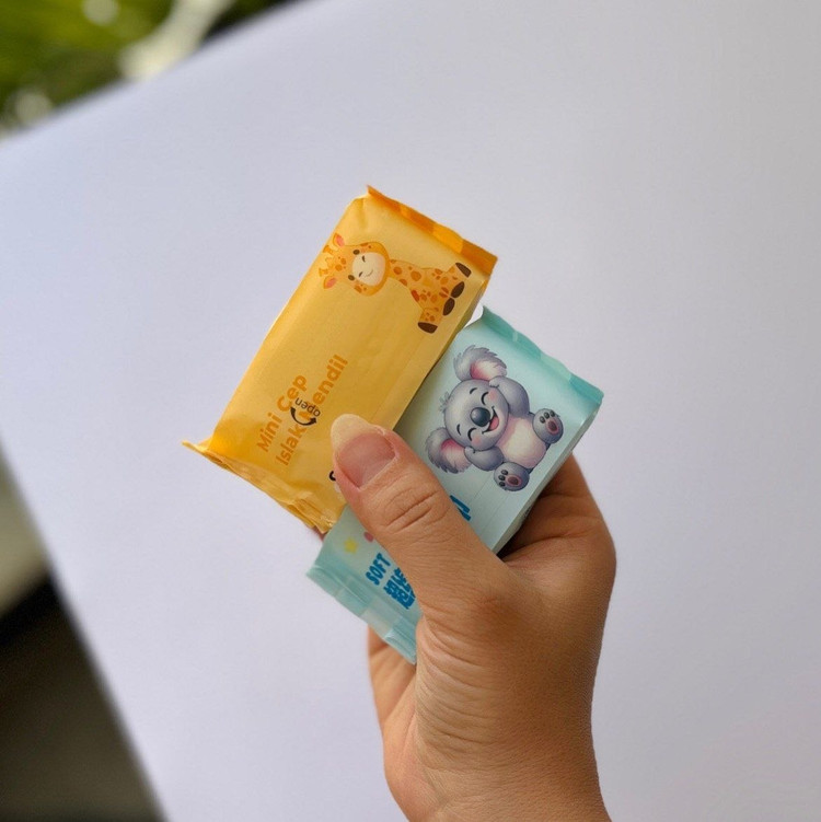 دستمال مرطوب مینی